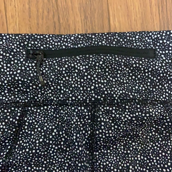 Lululemon Athletica Leggings - Picture 4 of 6